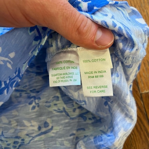 Lilly Pulitzer Essie Top Shirt Blue White Peri Turtley Awesome Size Small - Picture 6 of 7